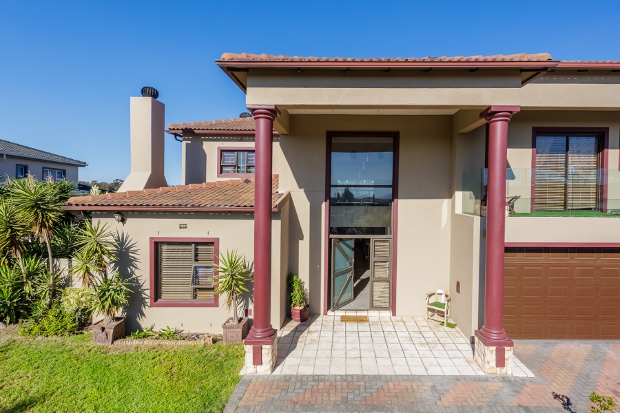 4 Bedroom Property for Sale in Rouxville Western Cape